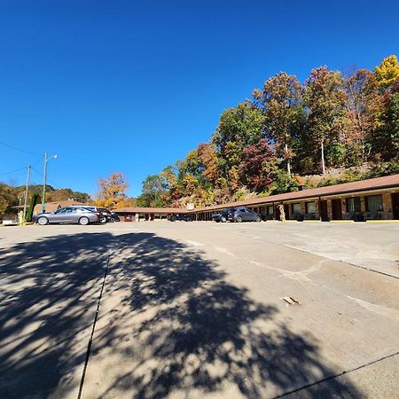 Jefferson Hills Motel Clairton Екстериор снимка