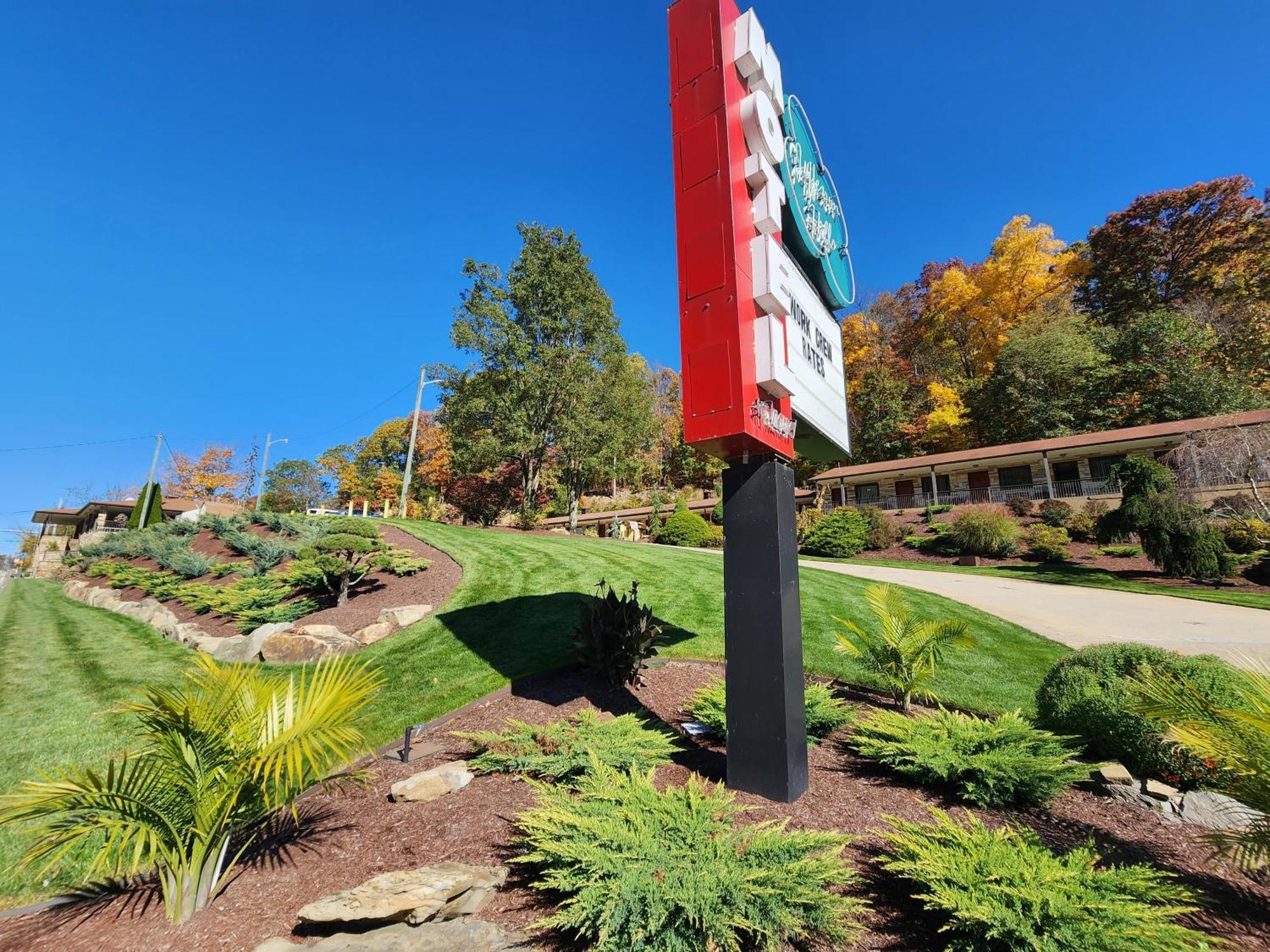 Jefferson Hills Motel Clairton Екстериор снимка