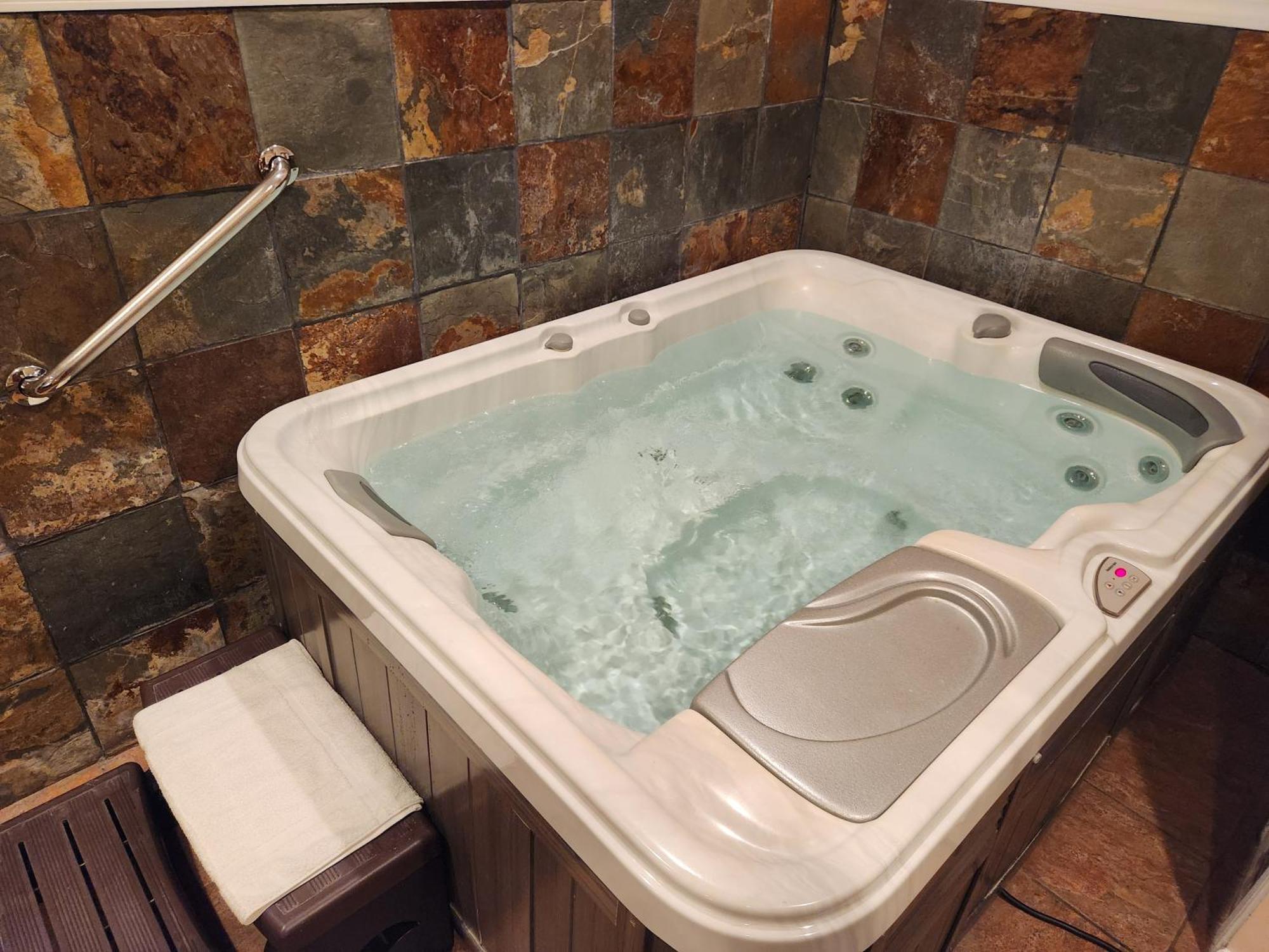 Jefferson Hills Motel Clairton Стая снимка
