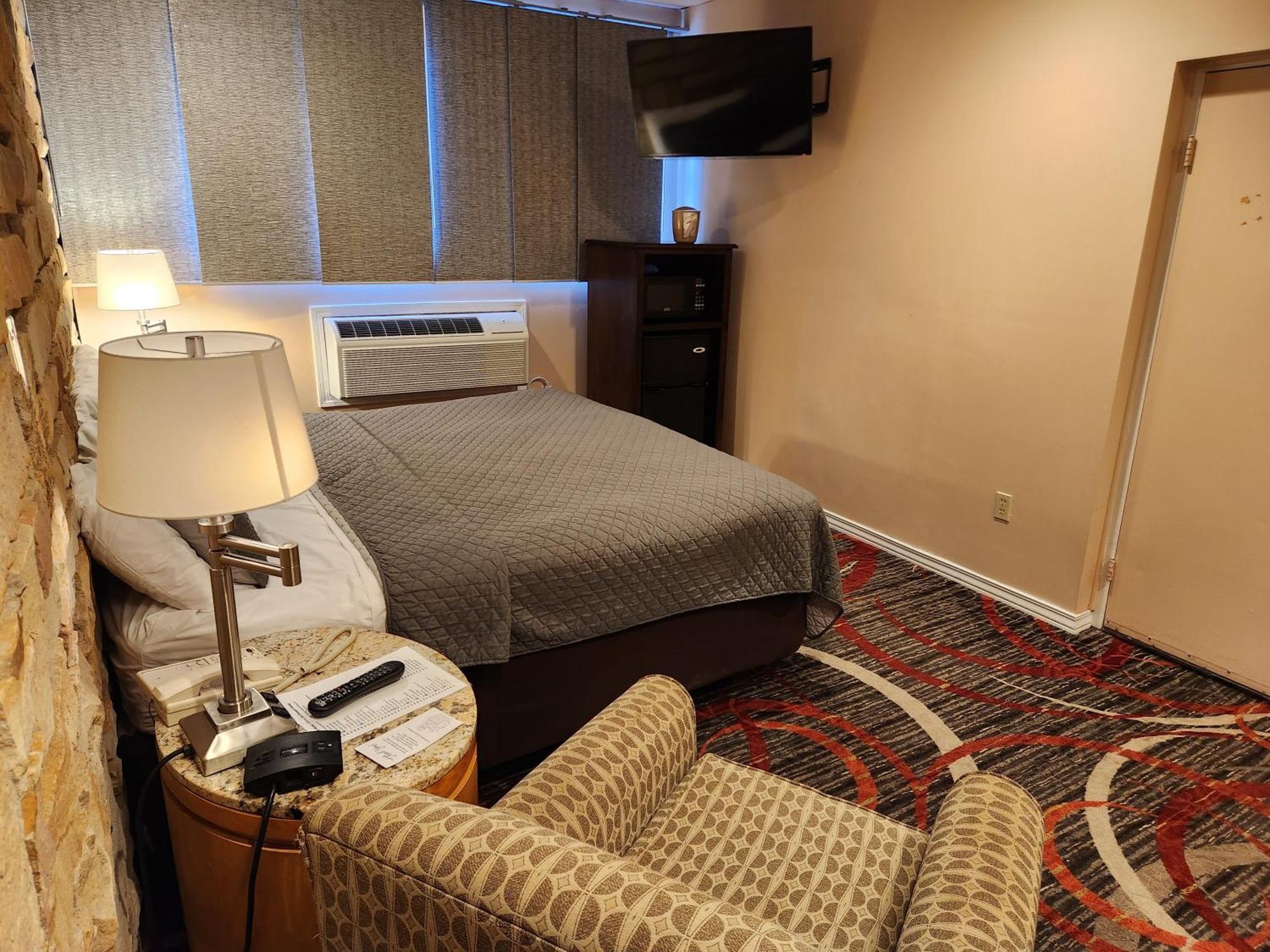 Jefferson Hills Motel Clairton Екстериор снимка