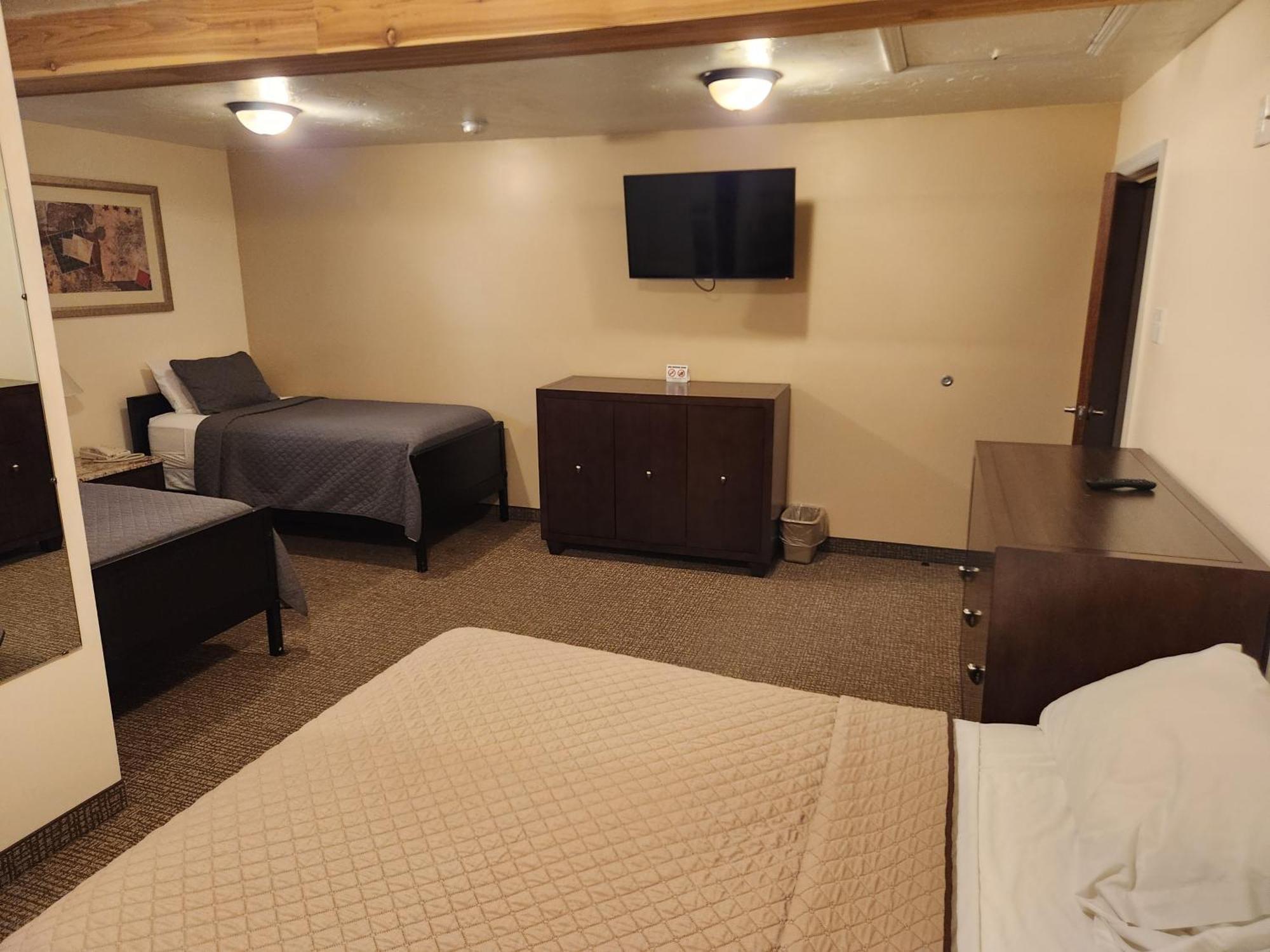 Jefferson Hills Motel Clairton Стая снимка