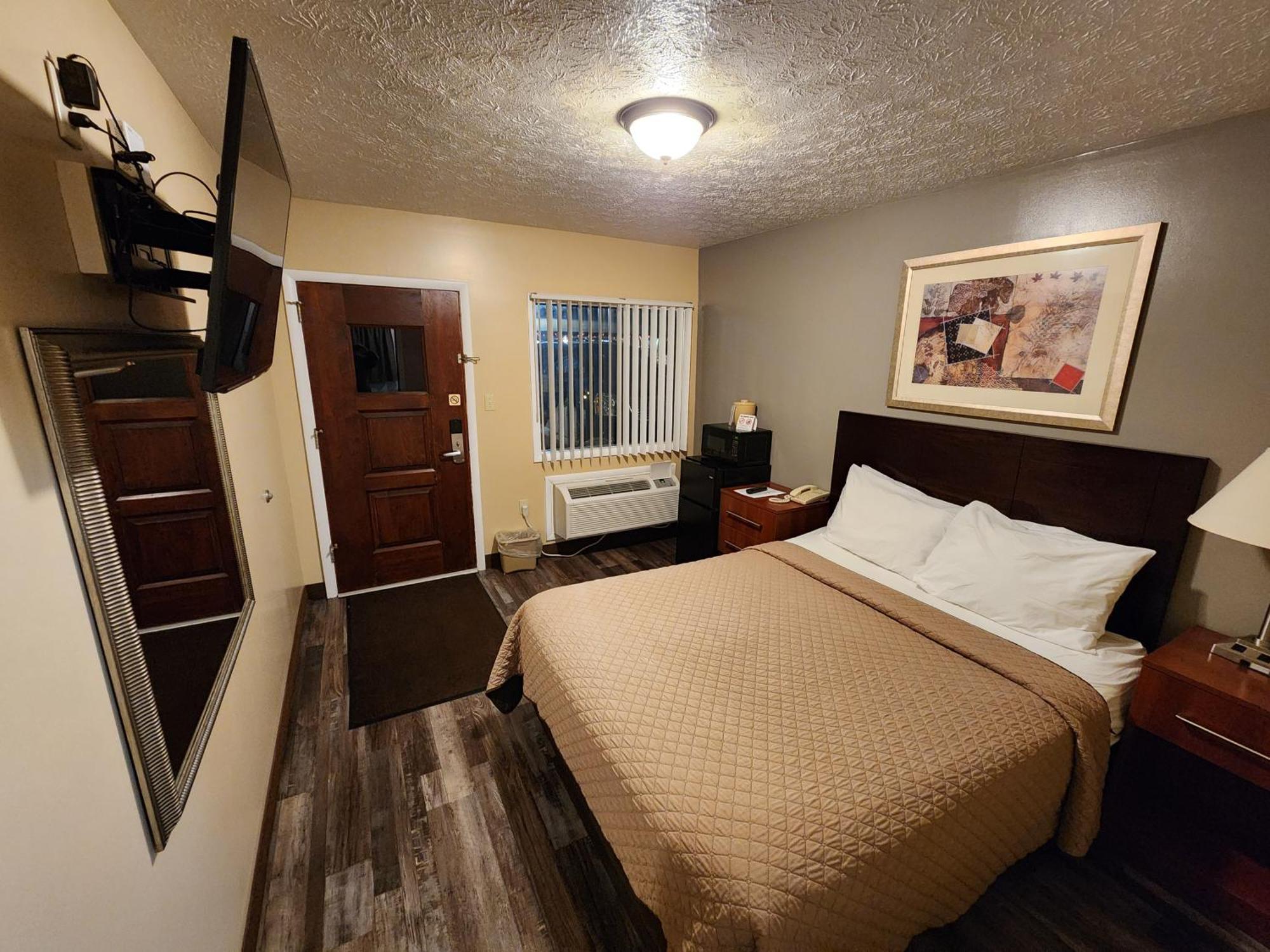 Jefferson Hills Motel Clairton Стая снимка