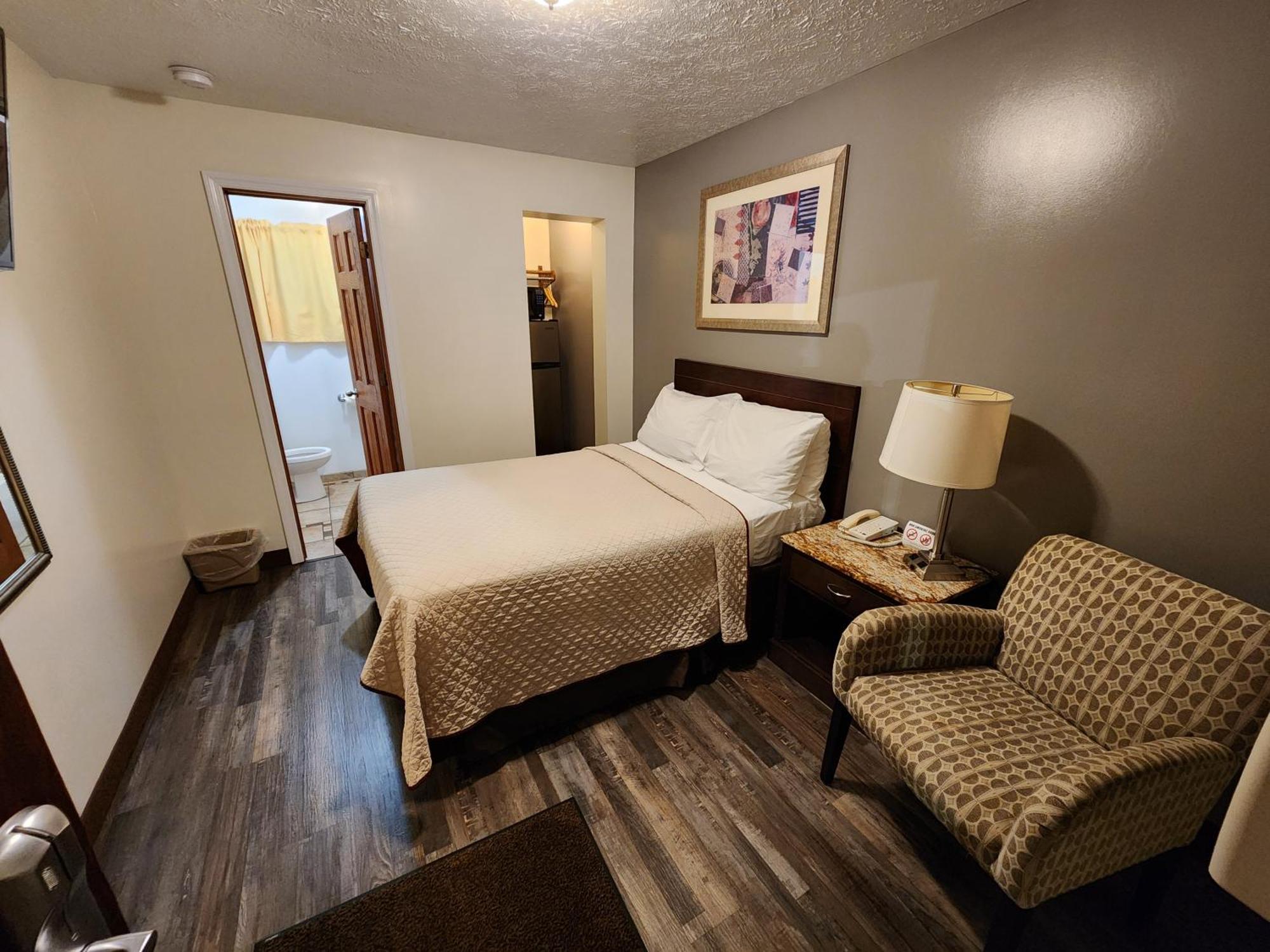 Jefferson Hills Motel Clairton Екстериор снимка