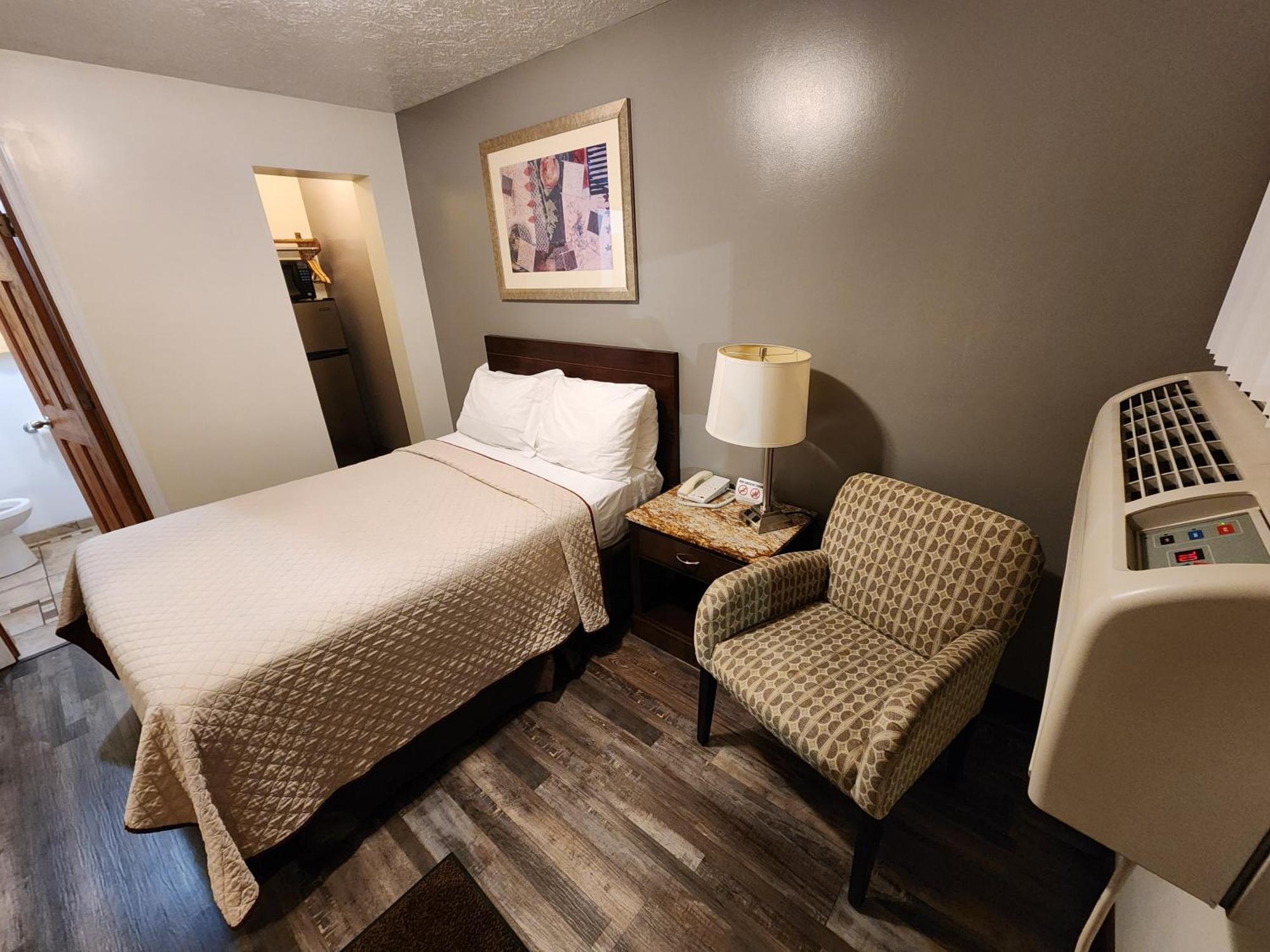 Jefferson Hills Motel Clairton Стая снимка