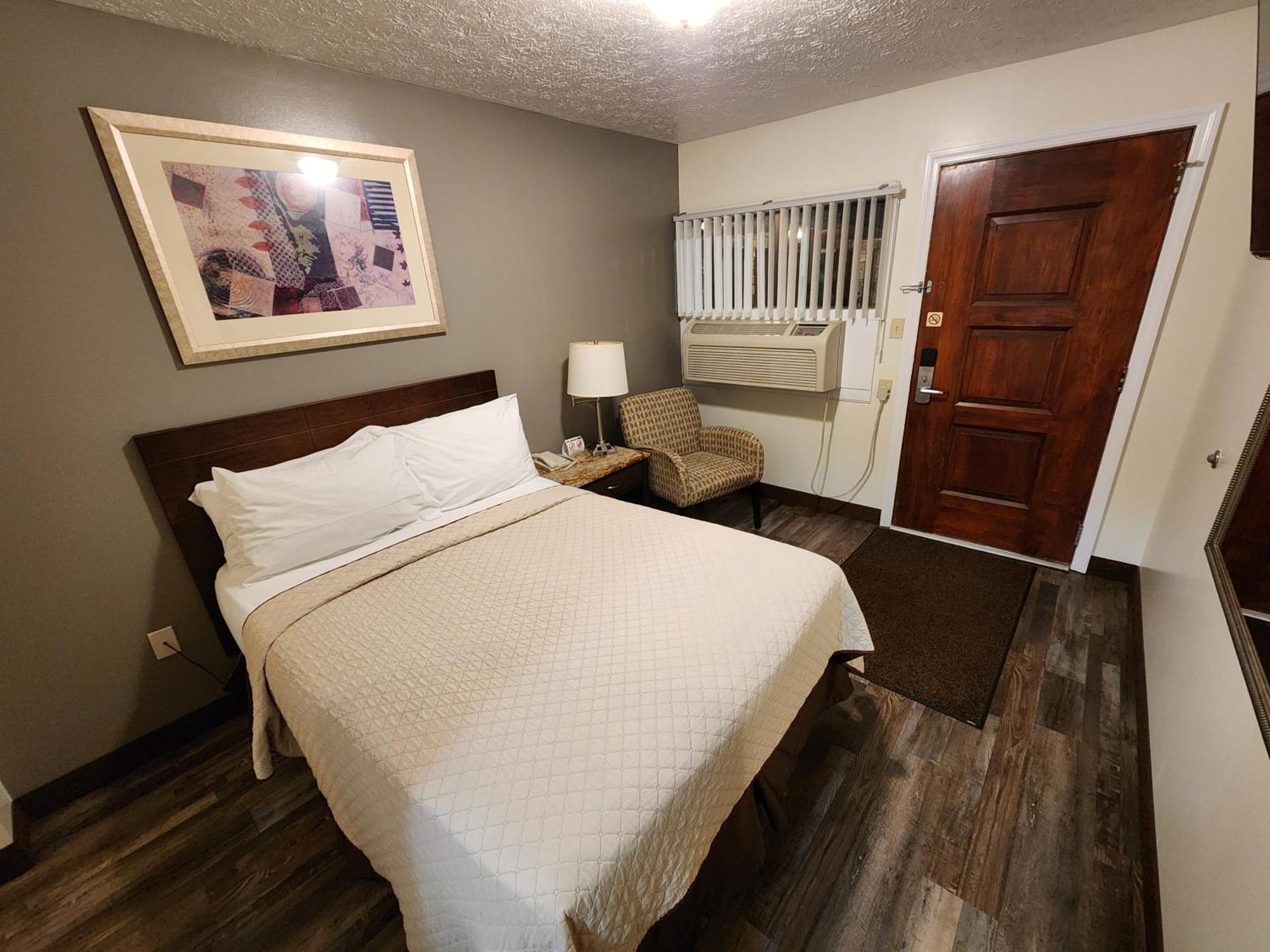 Jefferson Hills Motel Clairton Стая снимка
